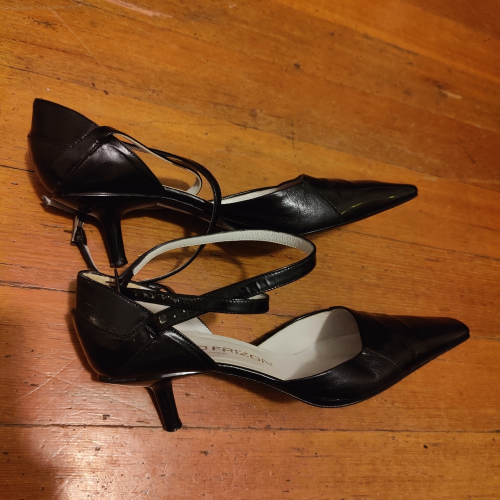 Vintage Maud Frizon pointed kitten heels
